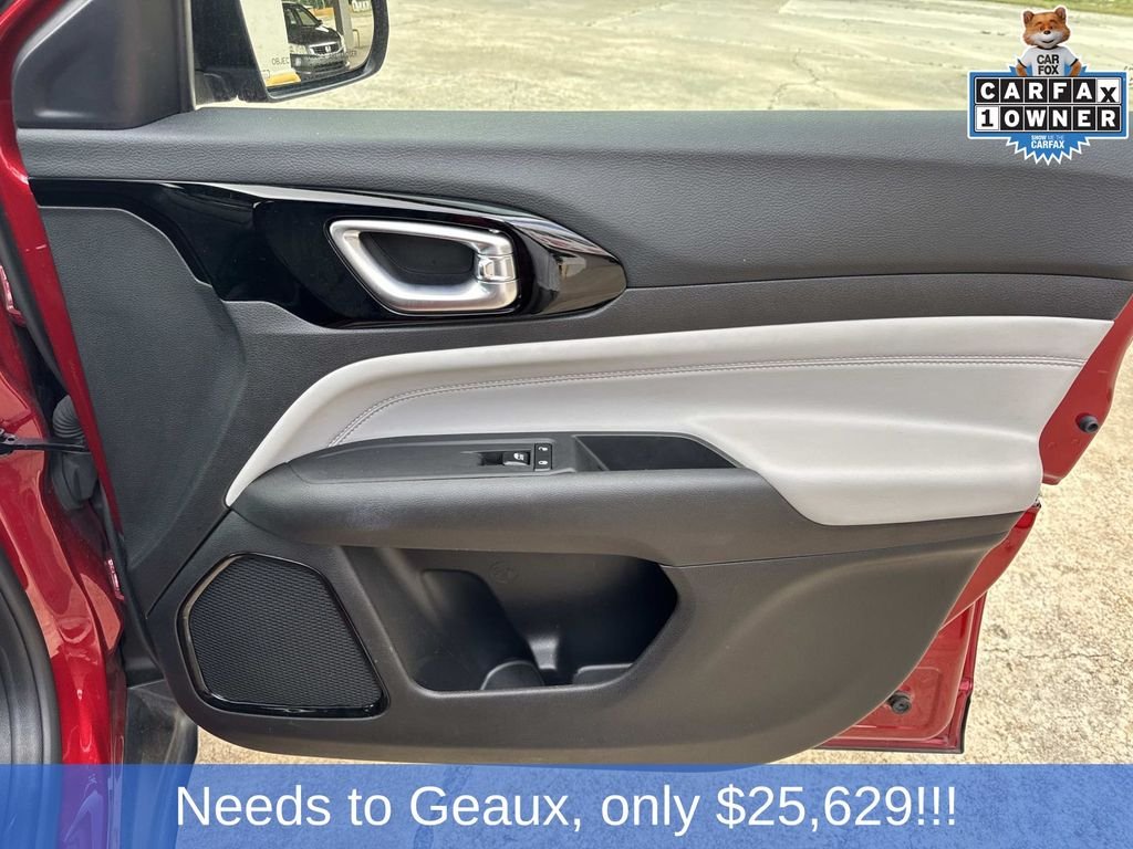 Used 2025 Red Jeep Limited image 26
