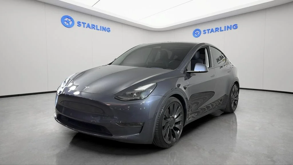 Used 2021 Black Tesla Performance Dual Motor All-Wheel Drive image 16