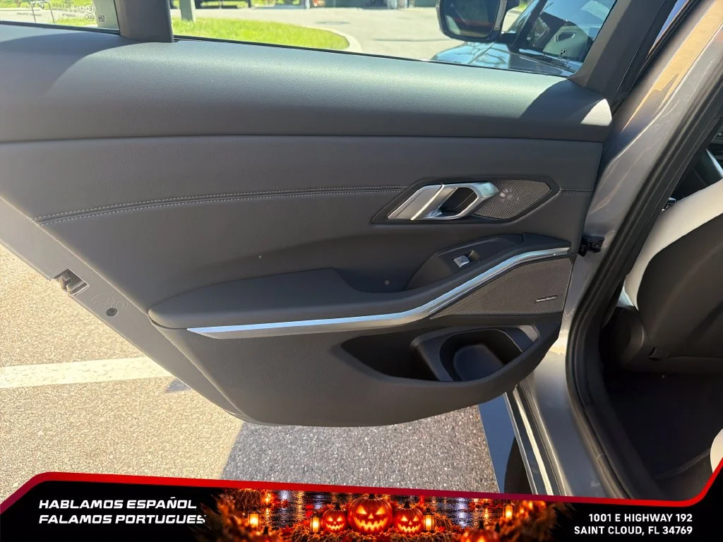 Used 2027 Gray BMW Competition xDrive image 25