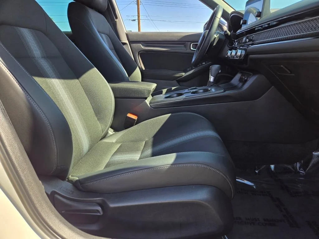 Used 2025 White Honda Sport image 15