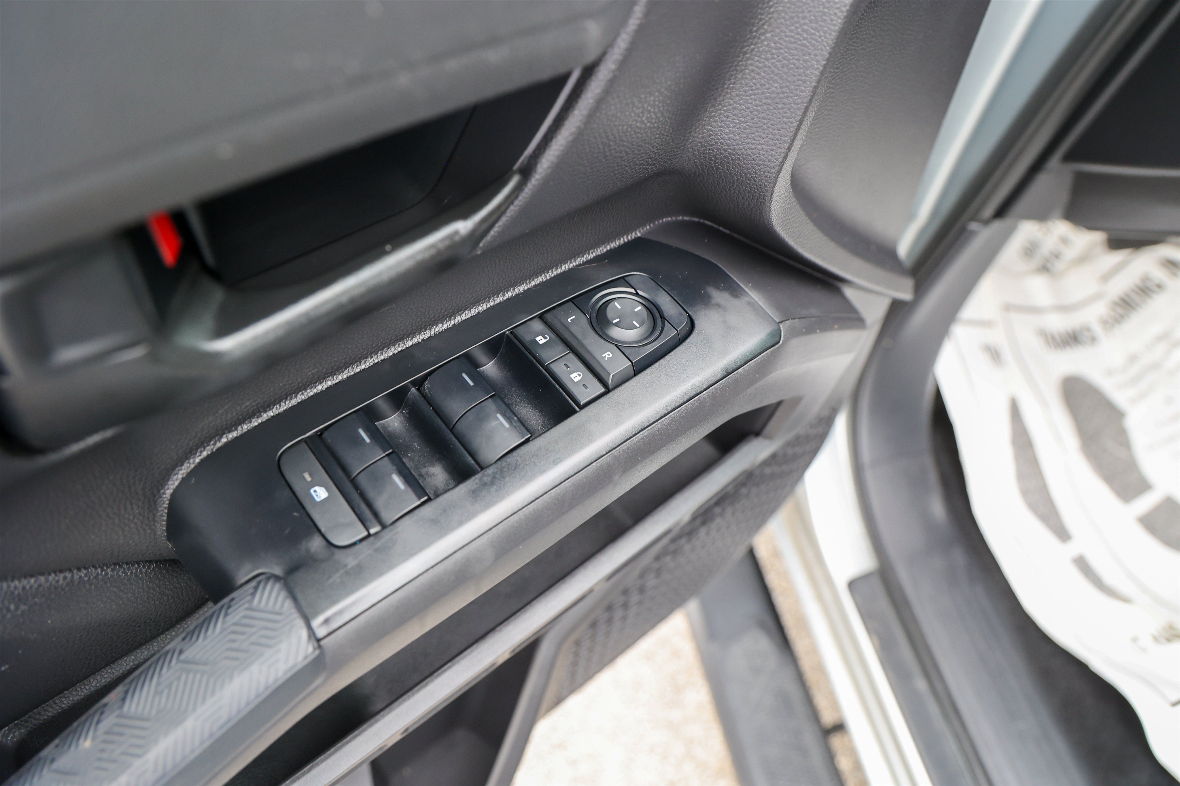Used 2025 Silver Toyota SR5 image 31