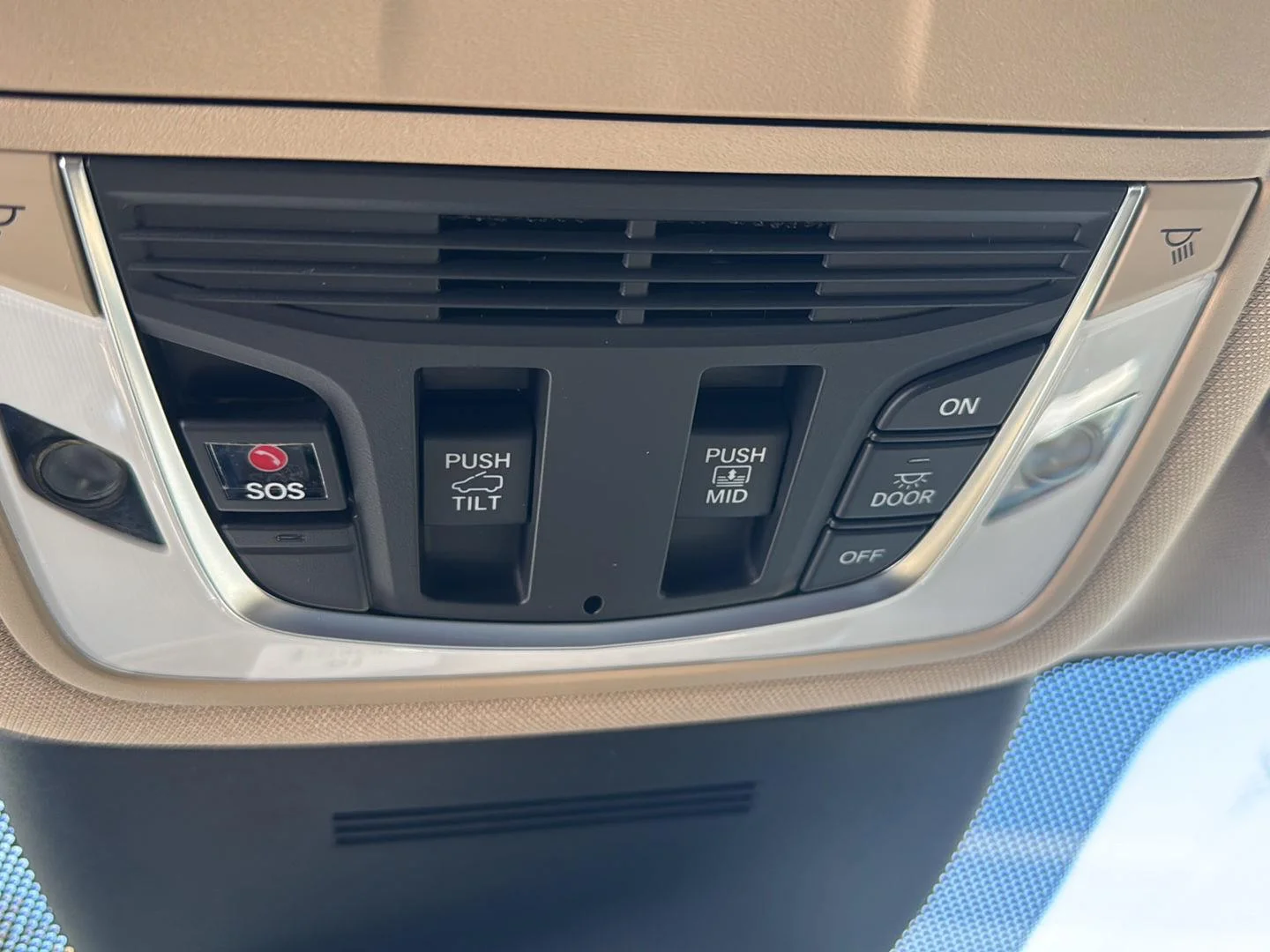New 2026 Platinum White Pearl Acura SH-AWD image 34