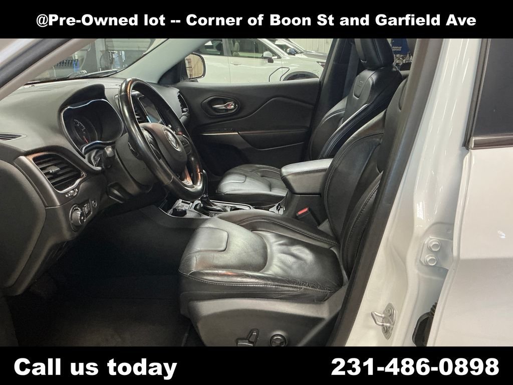 Used 2020 White Jeep Limited image 14