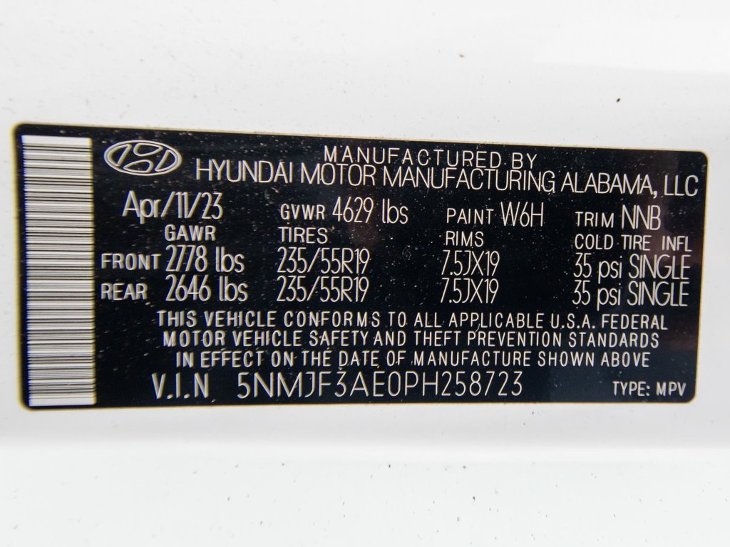 Used 2023 White Hyundai SEL image 29