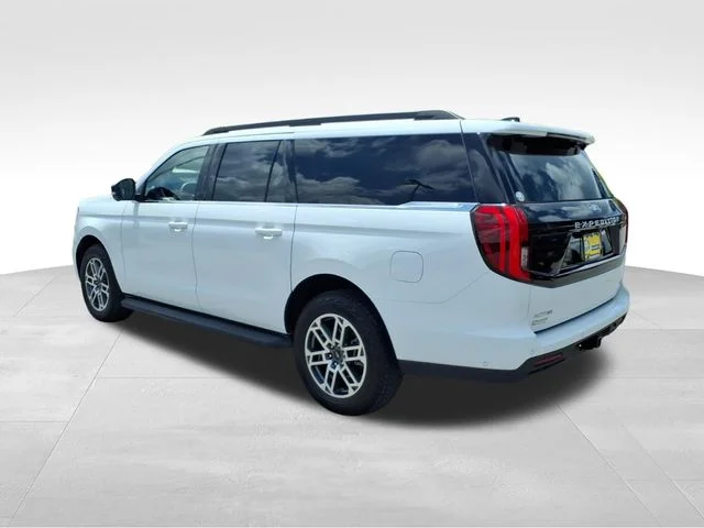 Used 2025 White Ford Active image 5