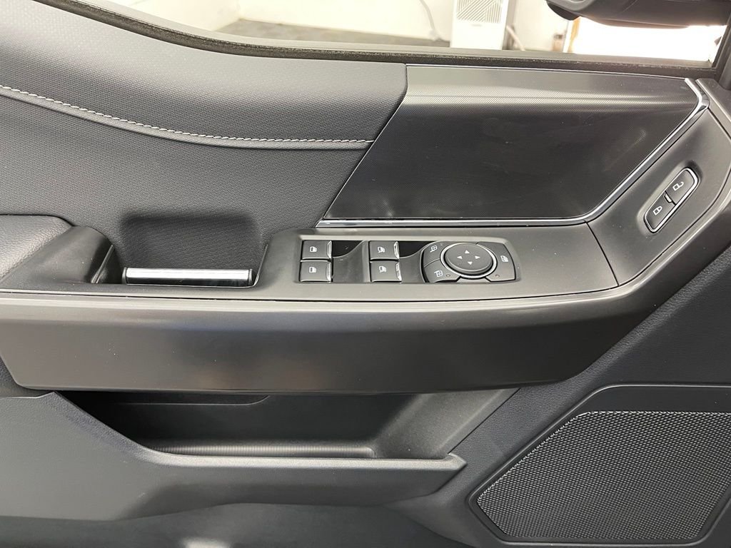 Used 2024 Black Metallic Ford XLT image 15