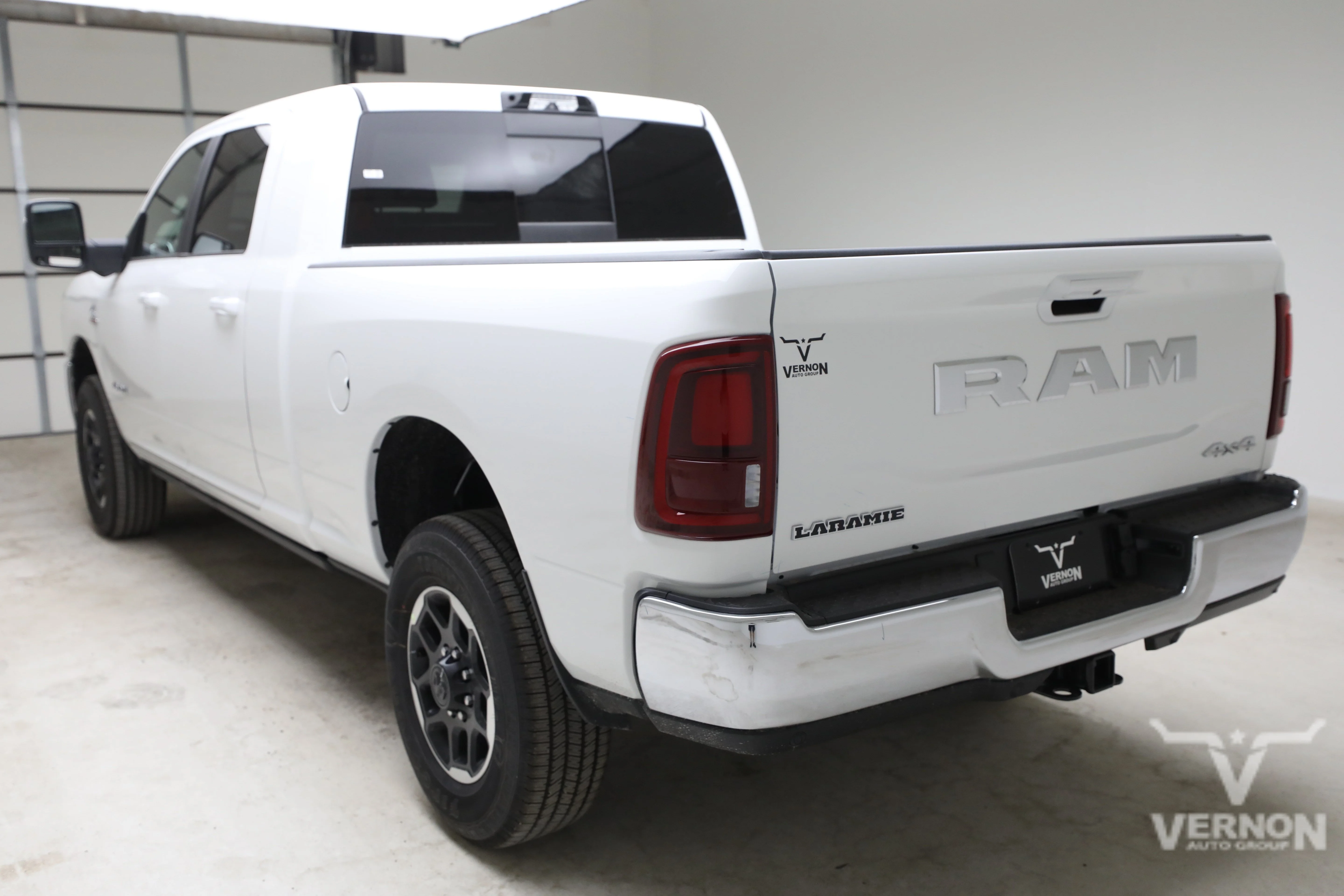 New 2026 Ram 3500 SRW Laramie Mega Cab 4x4