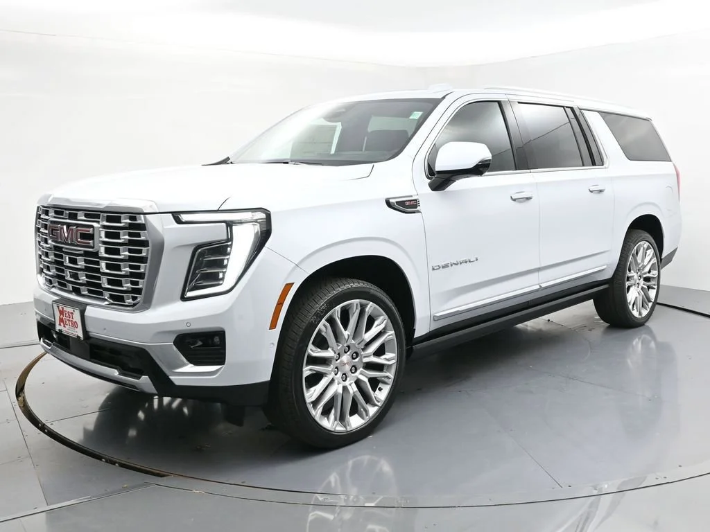 2026 GMC Yukon Denali AWD's photo