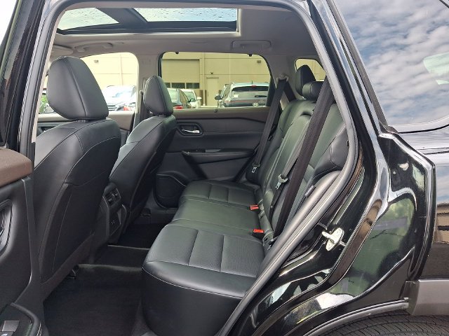 Used 2023 Black Nissan SV image 10