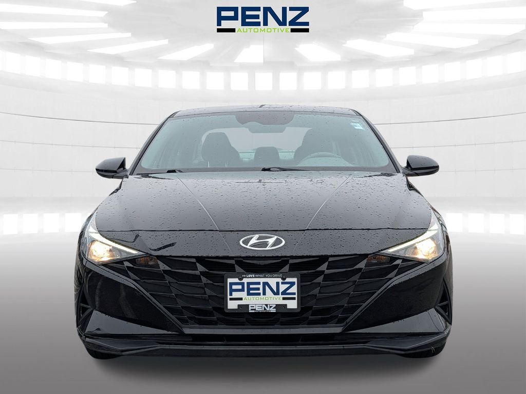 Used 2021 Hyundai Elantra SEL with VIN KMHLM4AG7MU093159 for sale in Rochester, Minnesota