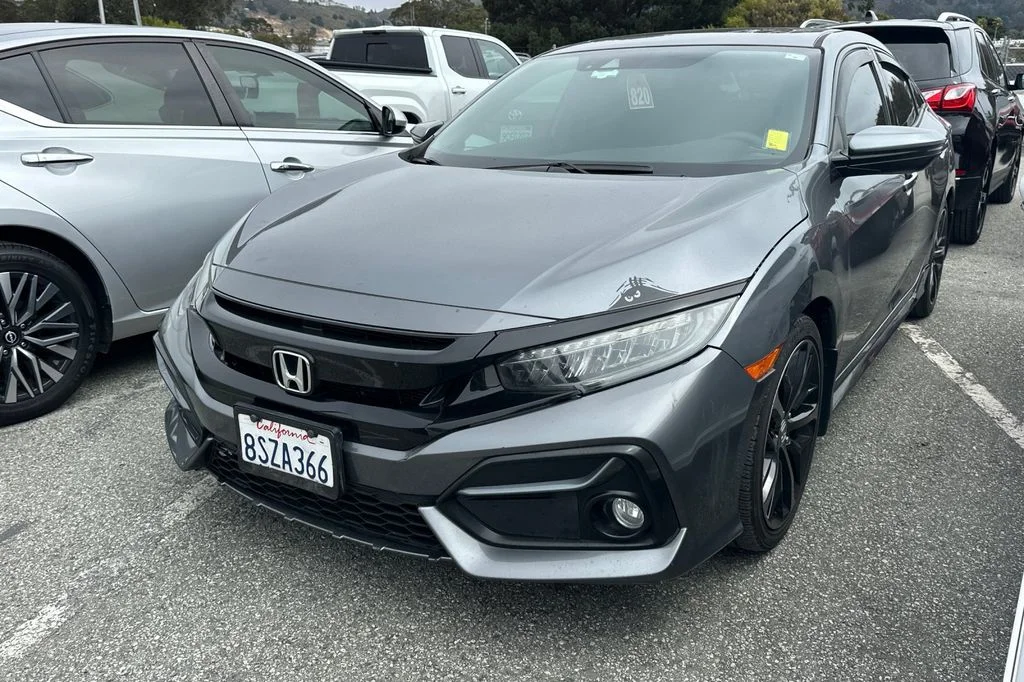 Used 2020  Honda Sport Touring image 2