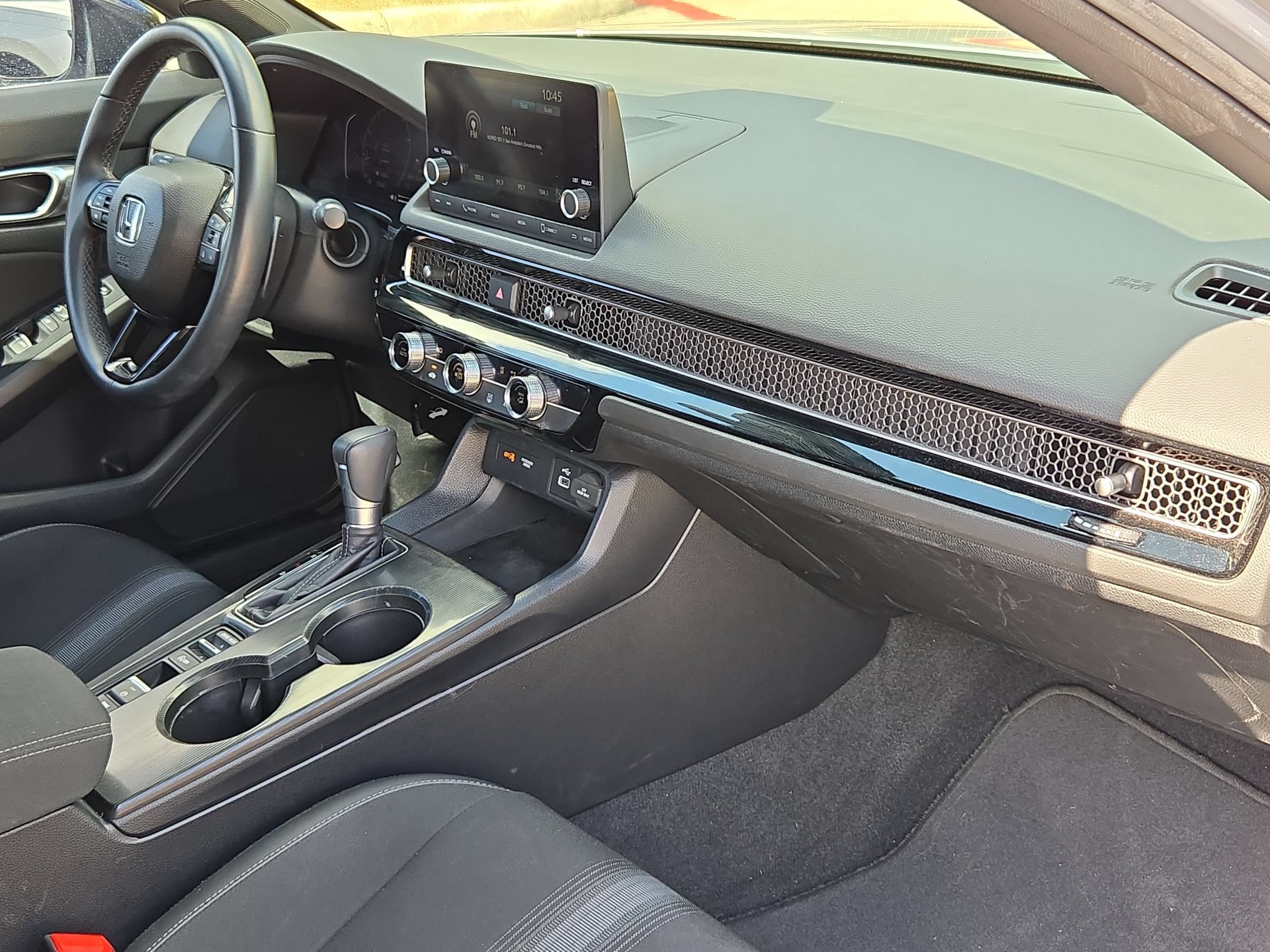 Used 2024 Sonic Gray Pearl Honda Sport image 28