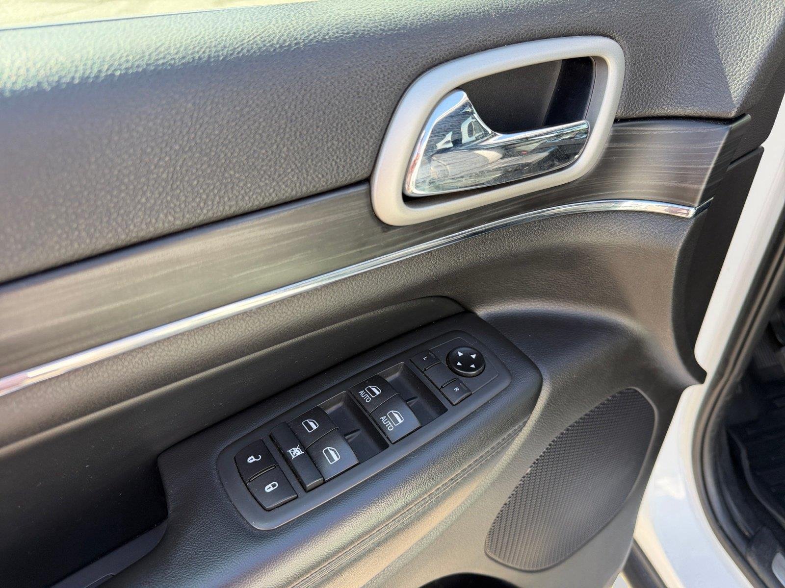 2020 Jeep Grand Cherokee Limited - Photo 15