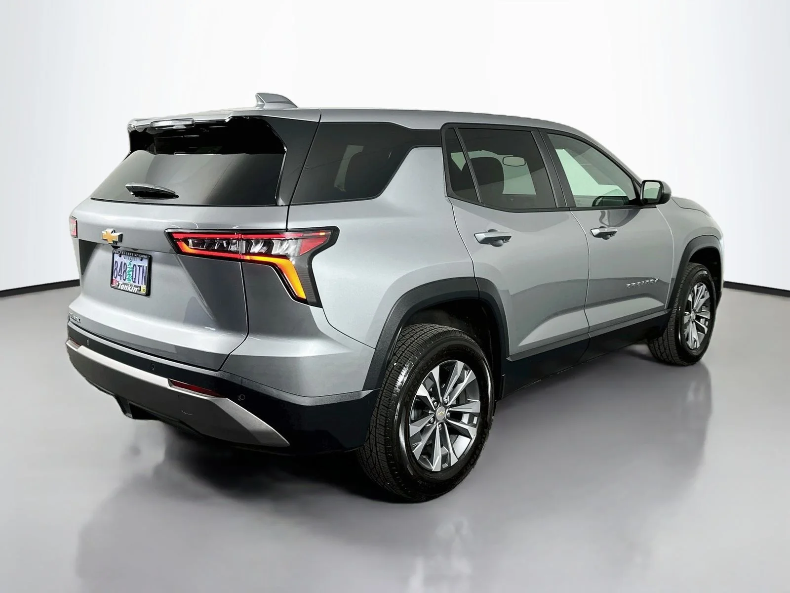 Used 2026 Sterling Gray Metallic Chevrolet LT image 8