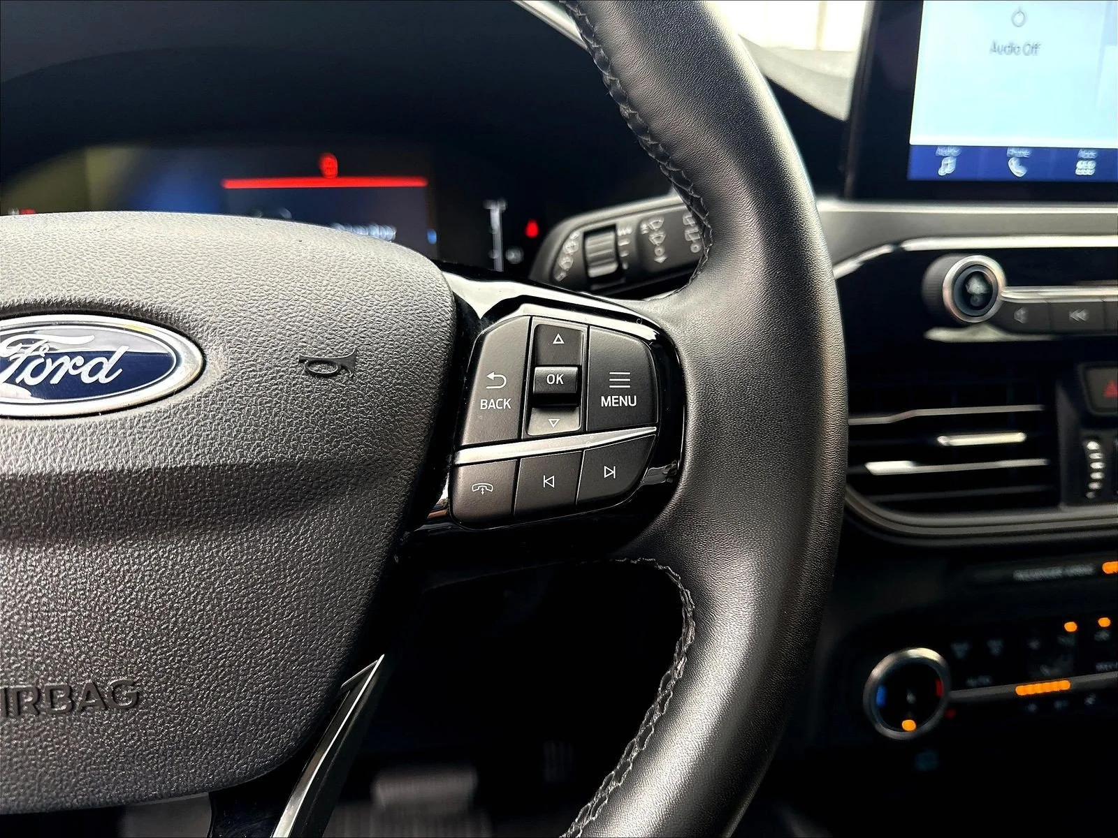 Used 2023 Vapor Blue Ford Active image 14