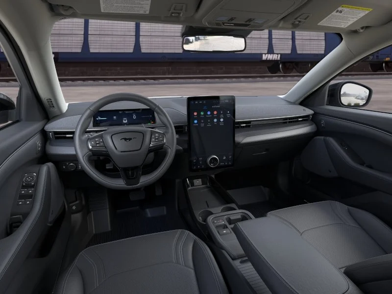 New 2026 Star White Metallic Tri-coat Ford Premium image 9