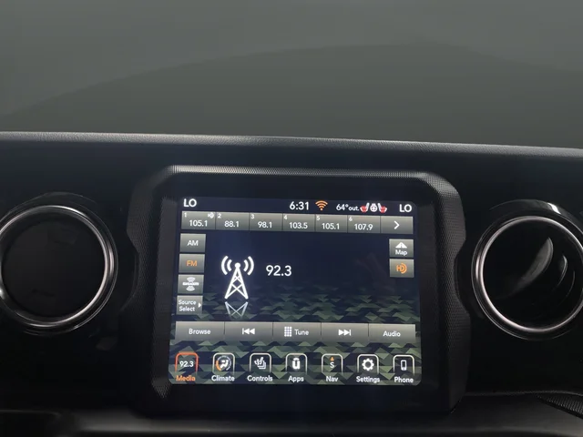 Used 2021 Snazzberry Pearlcoat Jeep Unlimited Rubicon 392 image 19
