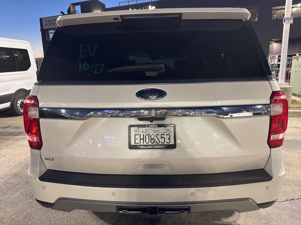 Used 2018 White Platinum Clearcoat Metallic Ford XLT image 5