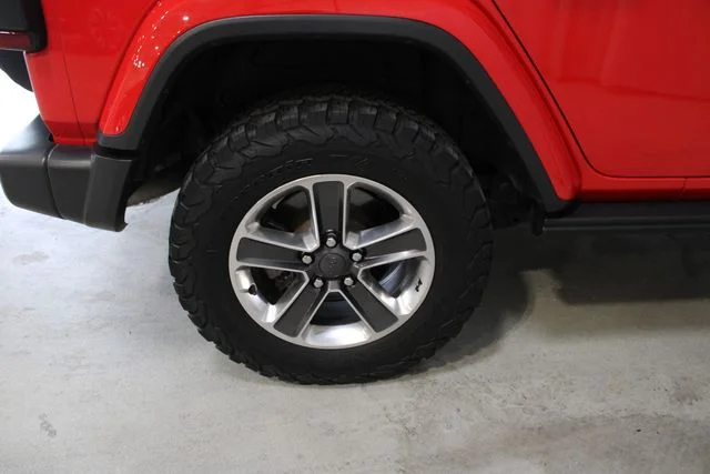 Used 2020 Red Jeep Unlimited Sahara image 36