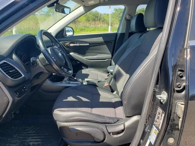 Used 2021 Black Kia S image 10