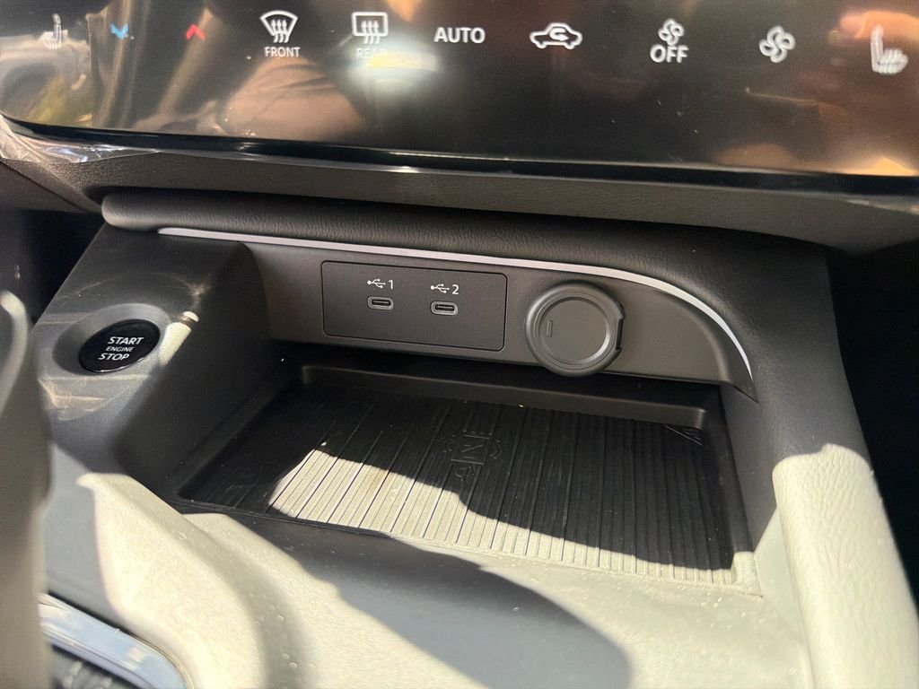 New 2026 Nissan Sentra SV 4D Sedan