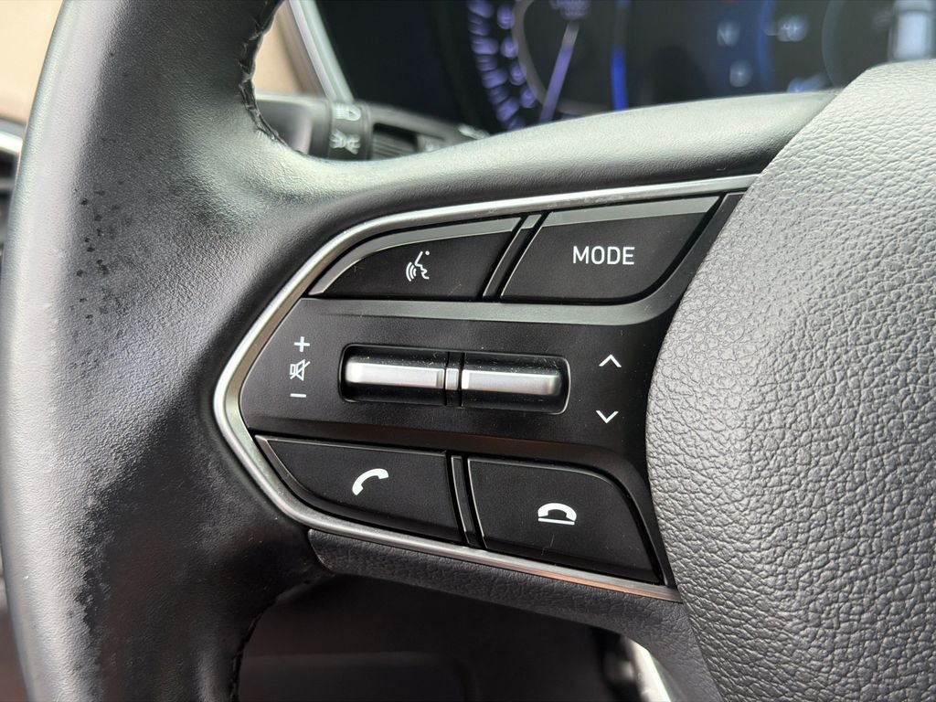Used 2019 Red Hyundai Ultimate image 25