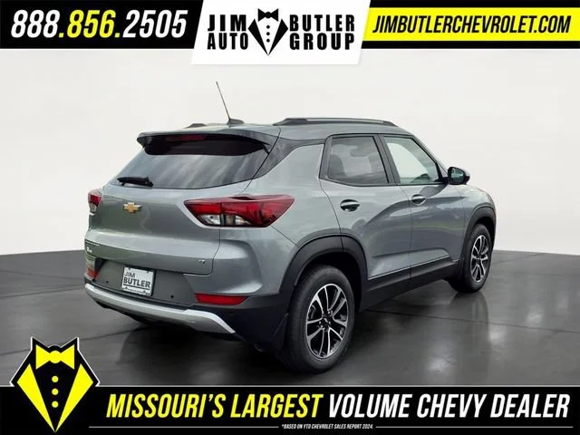 New 2026 Sterling Gray Metallic Chevrolet LT image 20