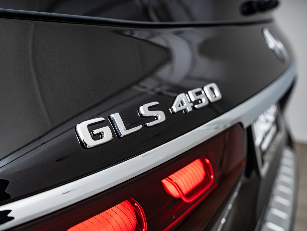 New 2026 Obsidian Black Metallic Mercedes-Benz GLS 450 image 20