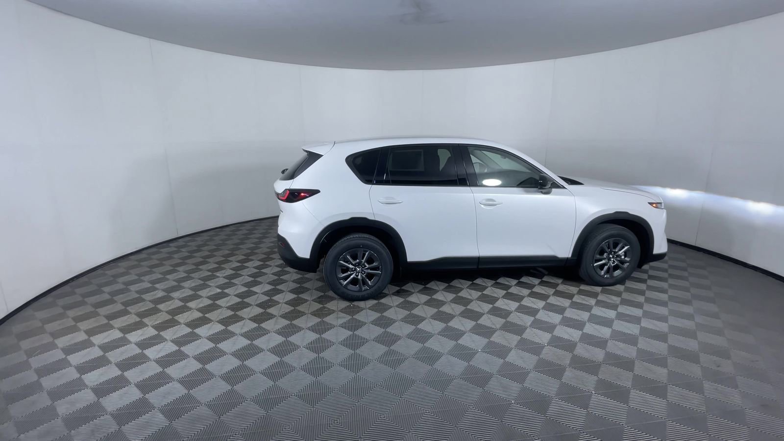 New 2026 Rhodium White Metallic Mazda 2.5 S Select image 9