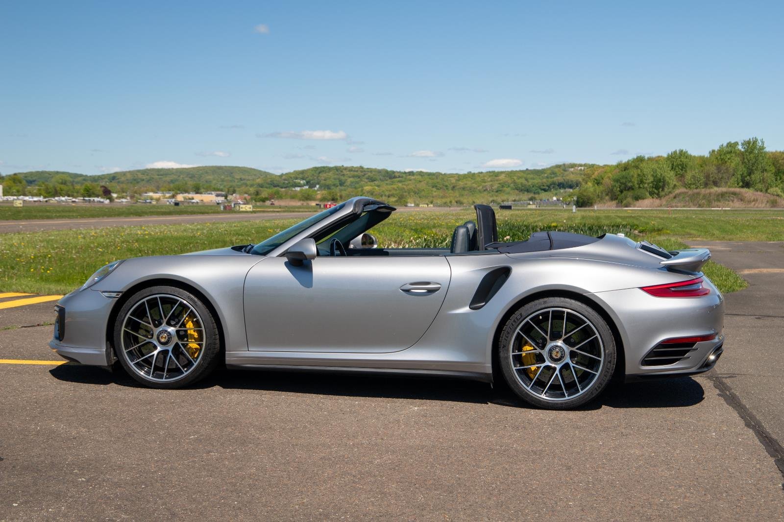 Used 2019 GT Silver Metallic Porsche Turbo S image 4