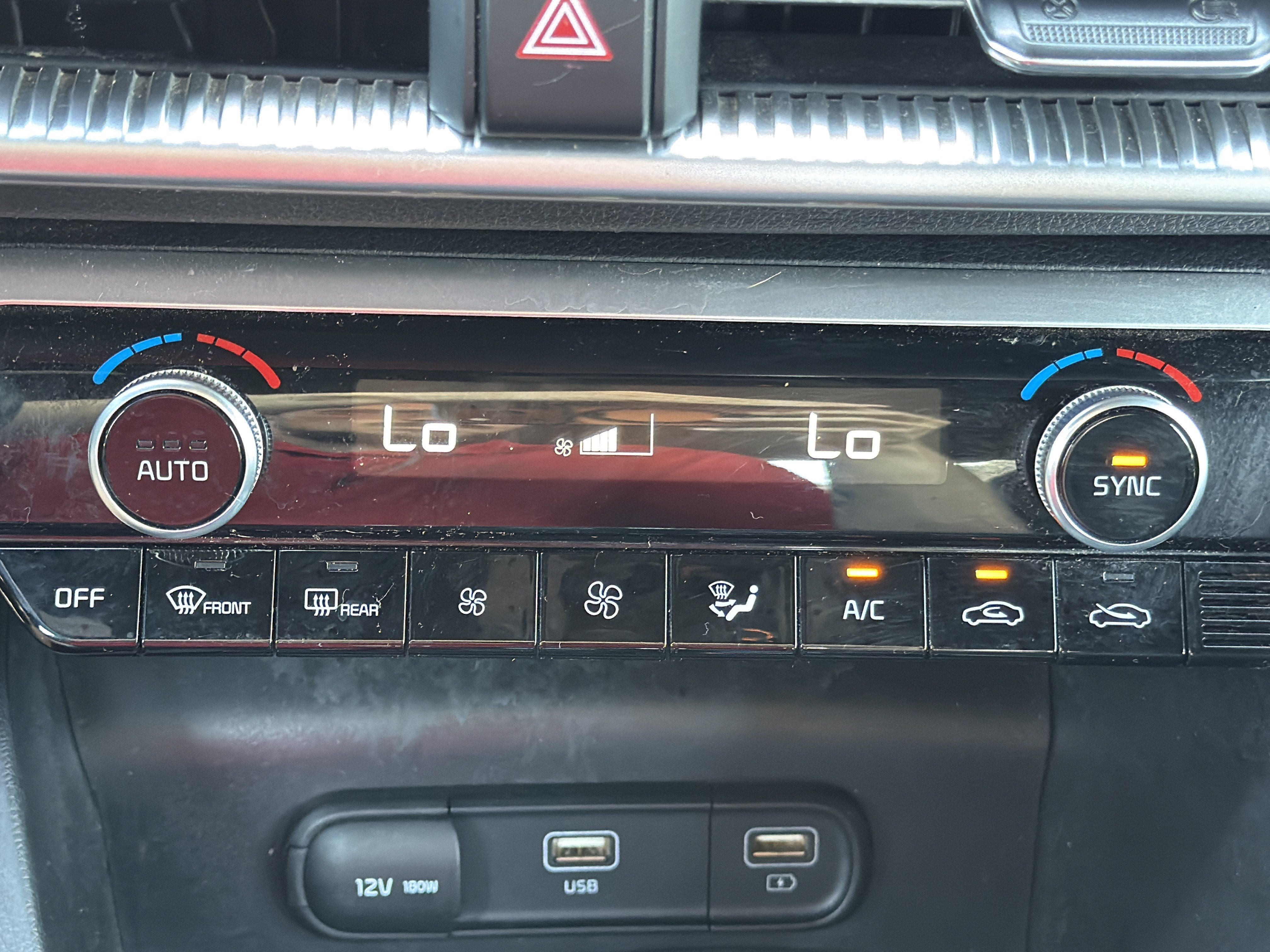 Used 2023 Glacial White Pearl Kia GT-Line image 7