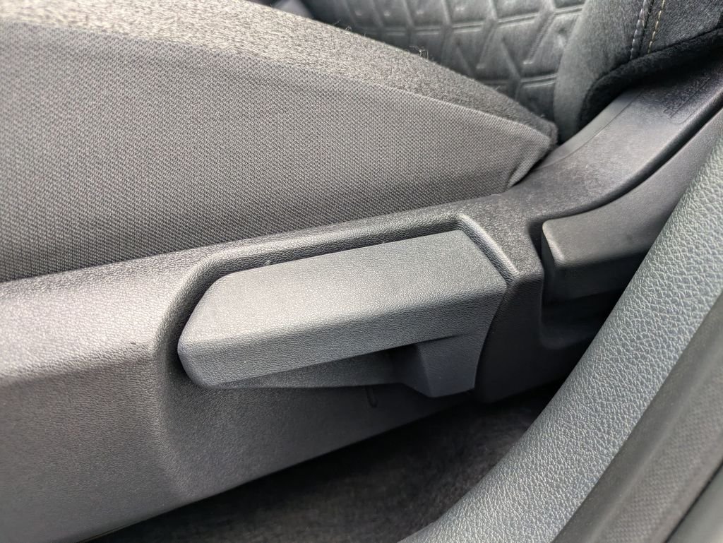 2026 Nissan KICKS SV - Photo 17