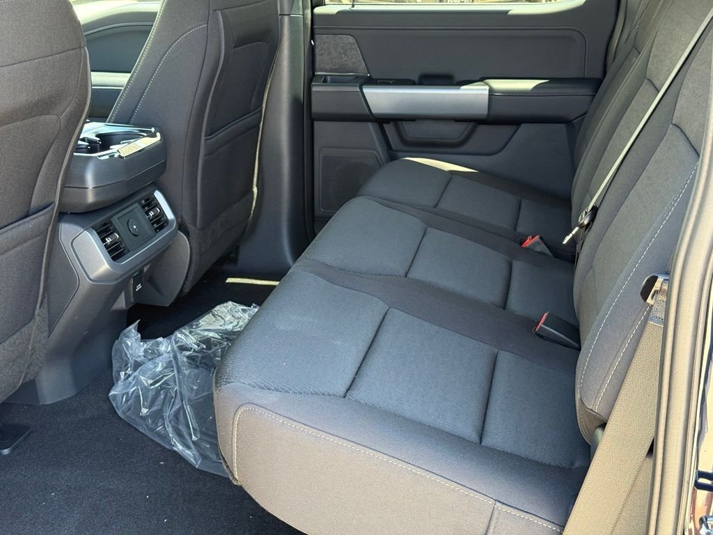 New 2026 Antimatter Blue Metallic Ford XLT image 7