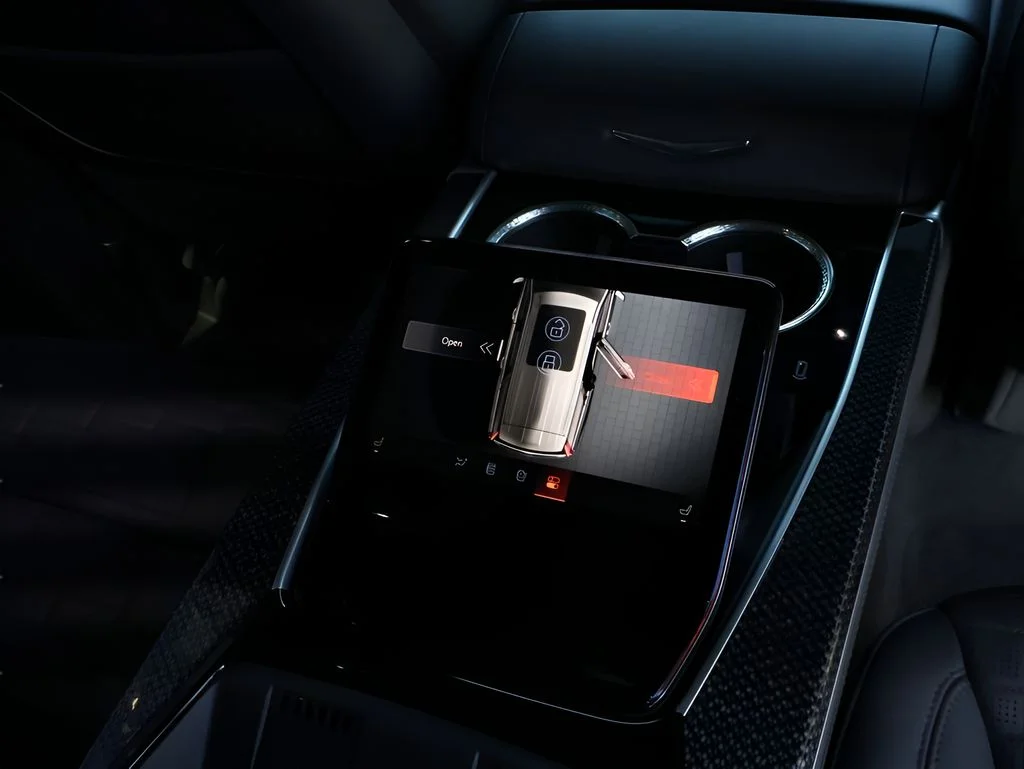 Used 2025 Black Raven Cadillac V-Series image 18