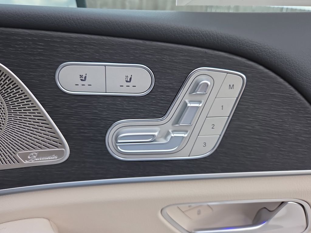 2026 Mercedes-Benz GLS Base - Photo 17