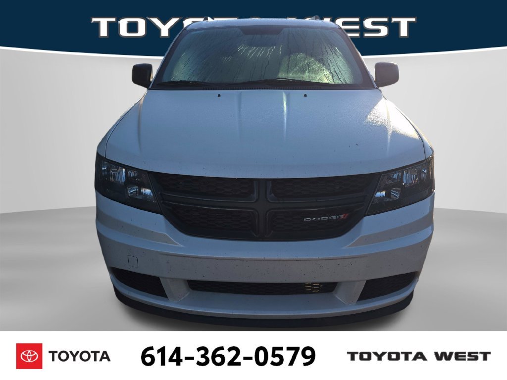 Used 2017 White Dodge SE image 2