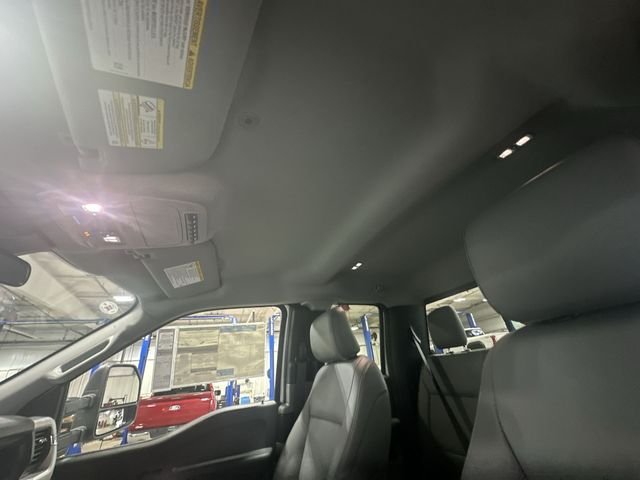 New 2026 Oxford White Ford F-250® XL image 20