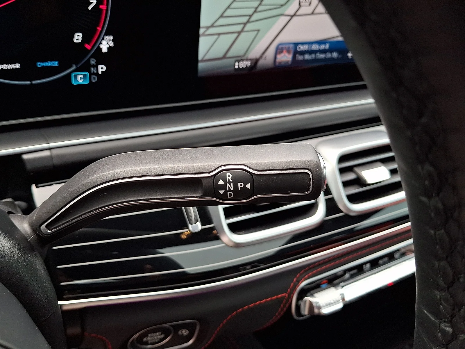 Used 2025 Black - 040 Mercedes-Benz 4MATIC®+ image 13