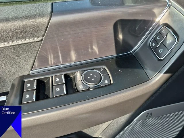 Used 2024 Silver Ford Lariat image 13