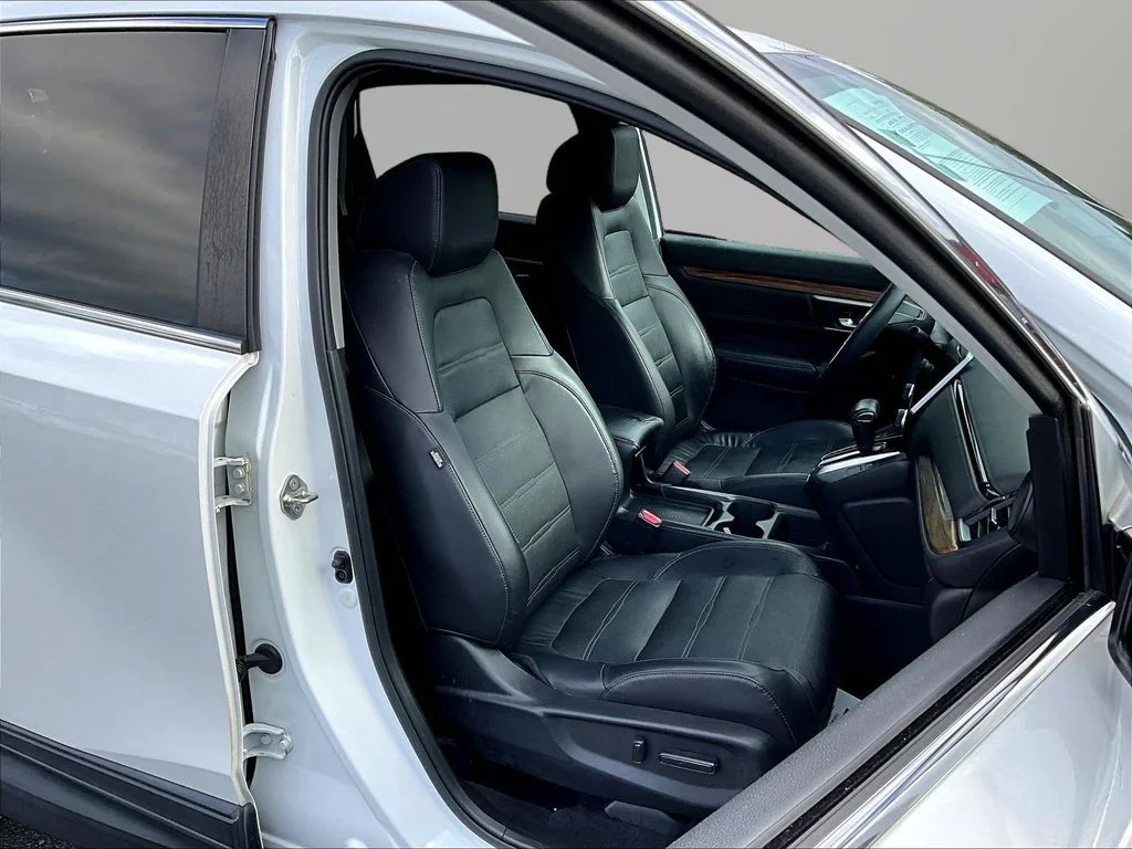 Certified Used 2019 Platinum White Pearl Honda EX-L image 32