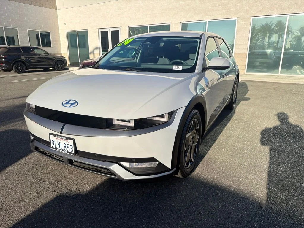 2024 Hyundai Ioniq 5 SEL
