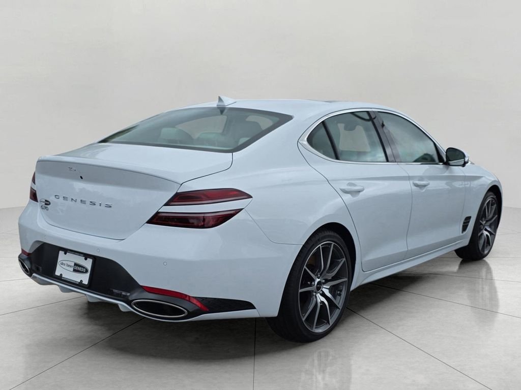New 2026 White Genesis 2.5T PRESTIGE image 6