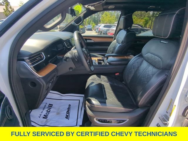 Used 2024 White Jeep Series III image 23