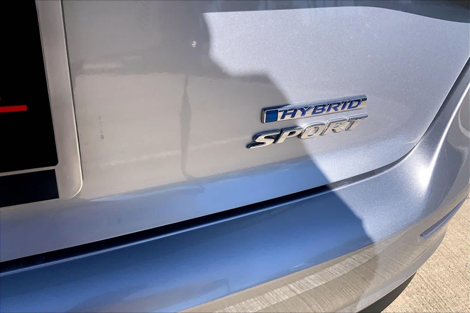 Used 2025 Solar Silver Metallic Honda Sport image 10