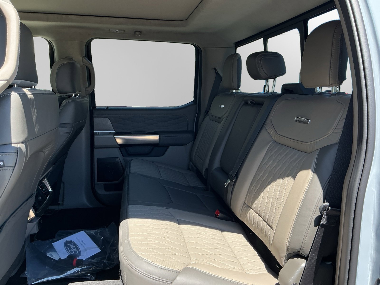 New 2026 Glacier Gray Metallic Tri-Coat Ford F-250® Platinum® image 13