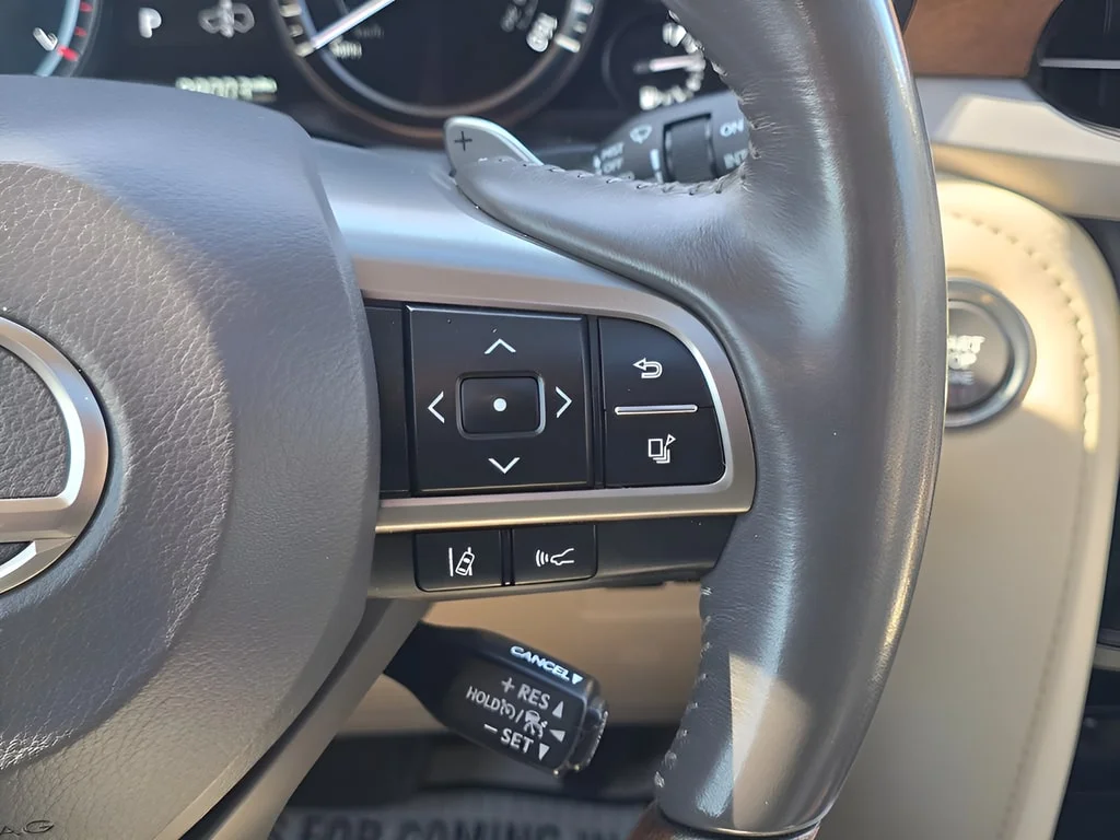 2019 Lexus LX 570 - Photo 24