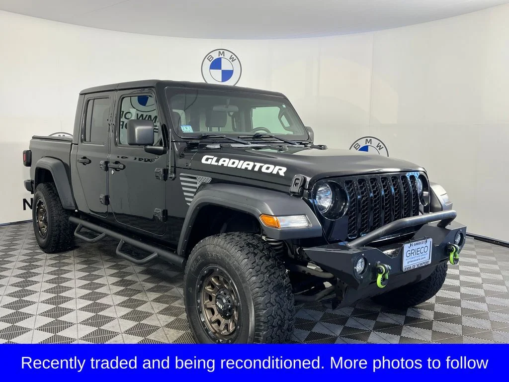 Used 2020 Black Jeep Sport image 1