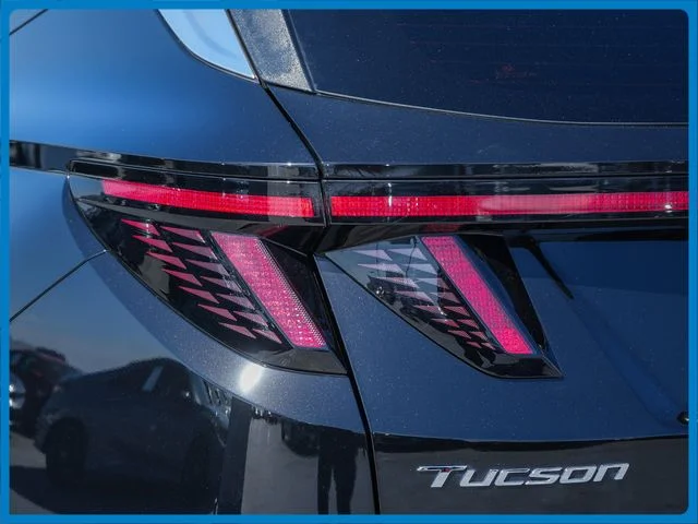 Used 2023 Black Hyundai SEL image 12