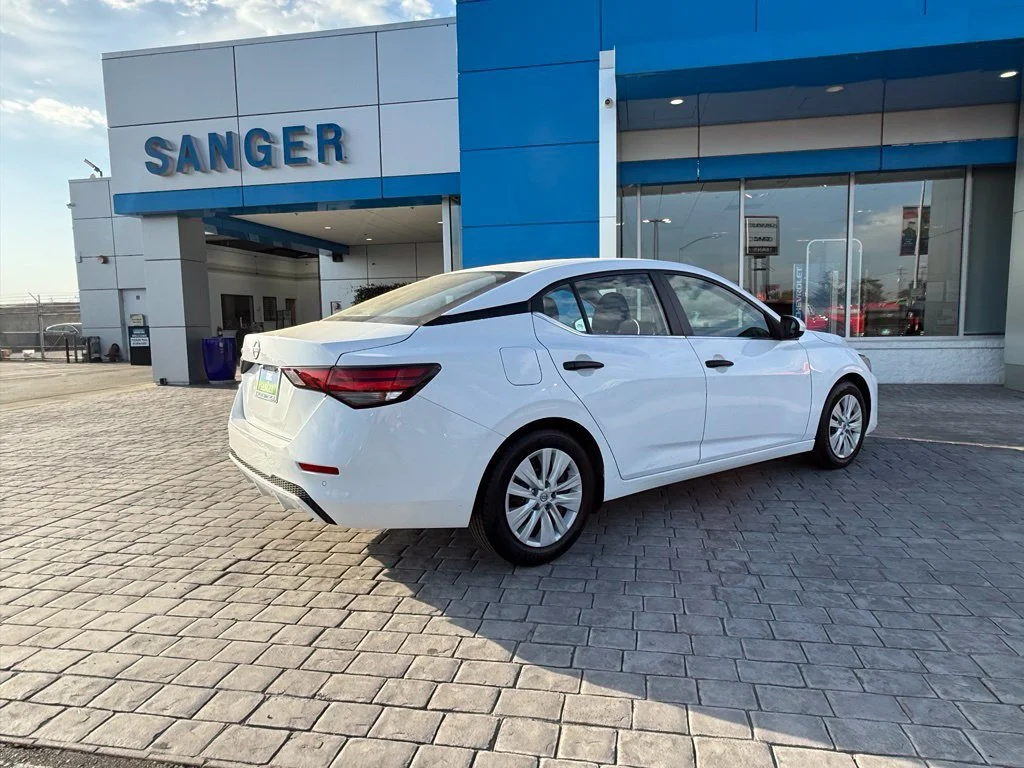 Used 2024 White Nissan S image 11