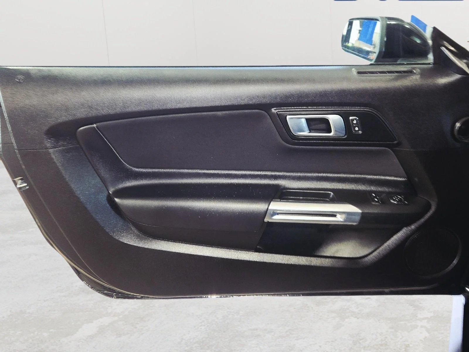 Used 2021 Shadow Black Ford GT image 19